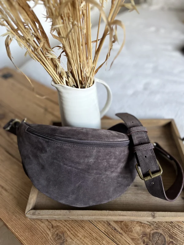 Sac Banane en Cuir Retourné Taupe