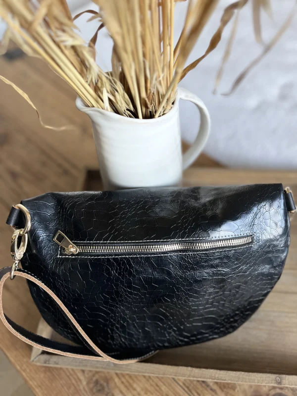 Sac Banane en Cuir Noir Impression Croco – Image 2